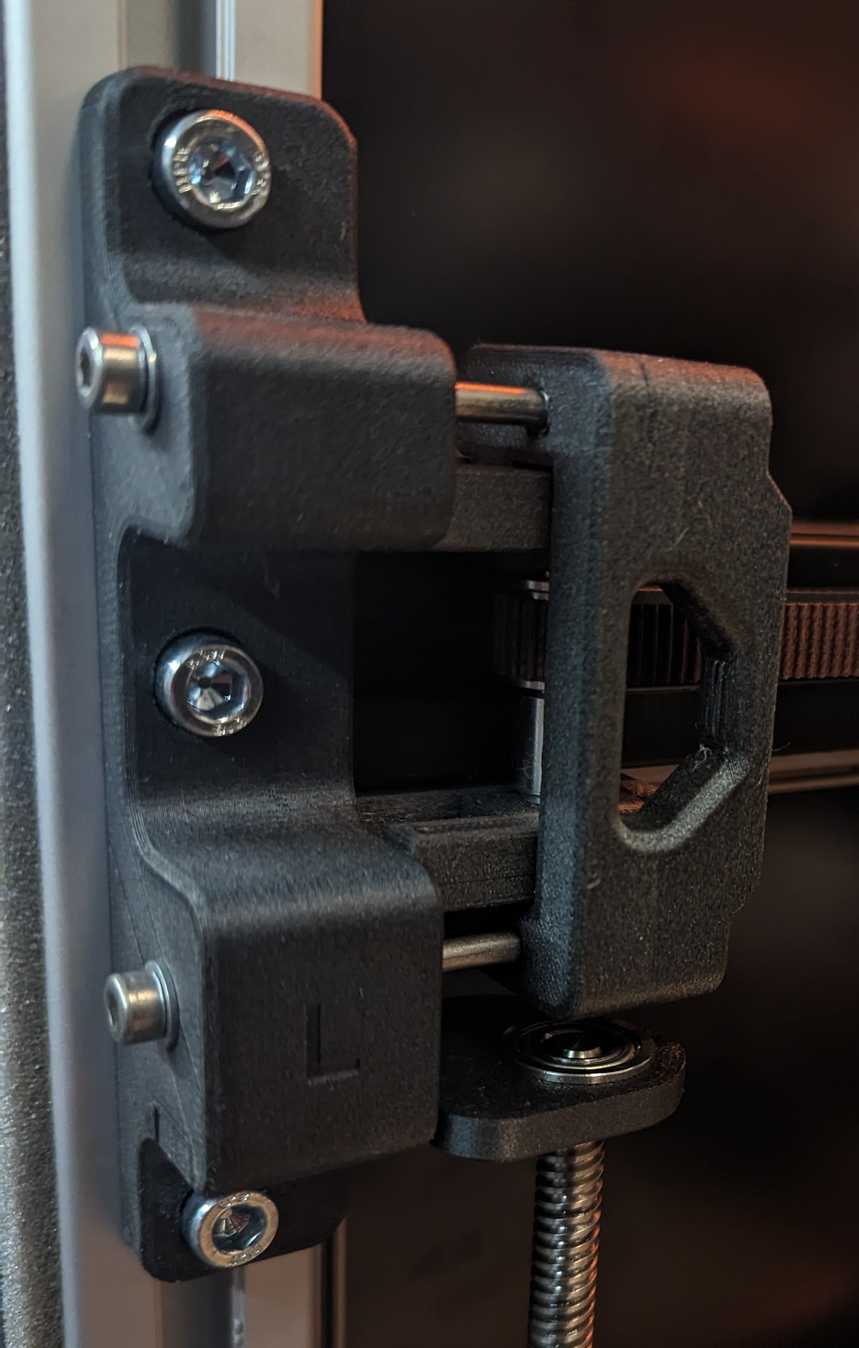 Open front belt tension mod for Ratrig Vcore 3.1 enclosure version.