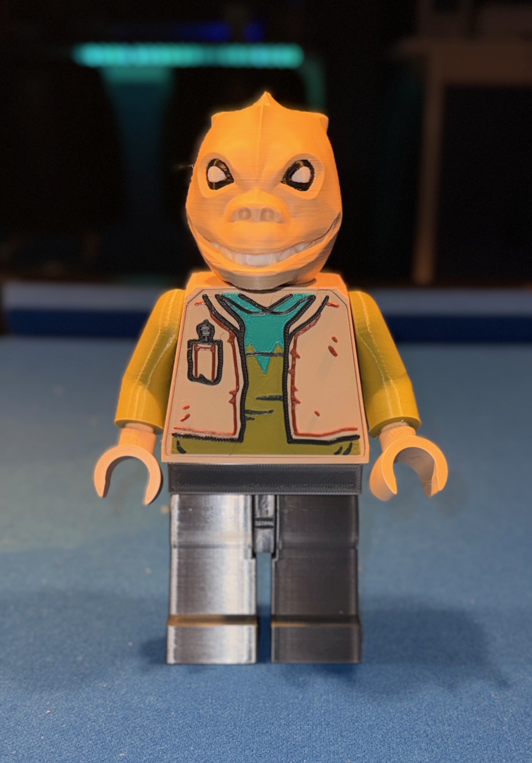 Star Wars Herchek Kal Fas MegaFigure (5:1 Scale)