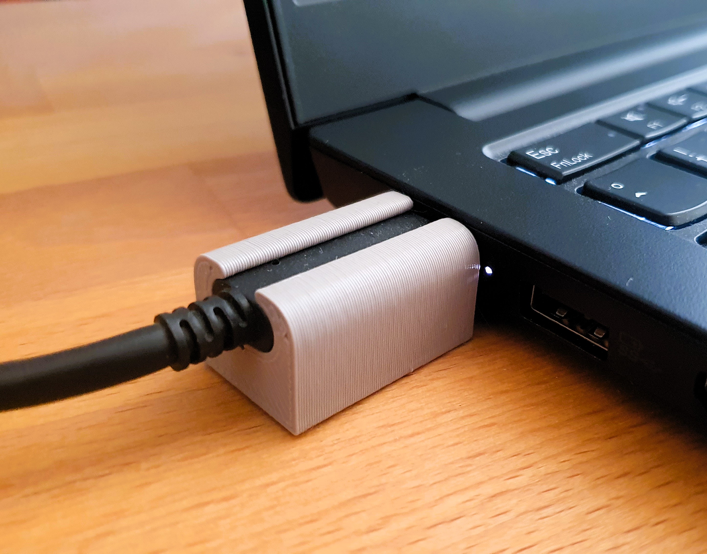 thinkpad-usb-c-support-por-andreas-g-descargar-modelo-stl-gratuito
