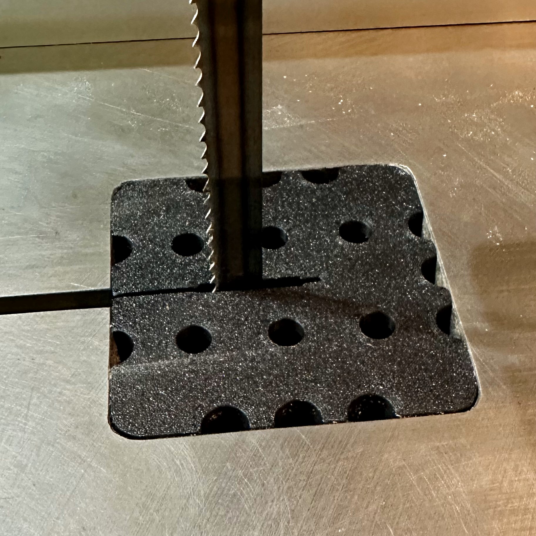 Laguna 16HD Bandsaw Table Insert by andrewmo Download free STL model