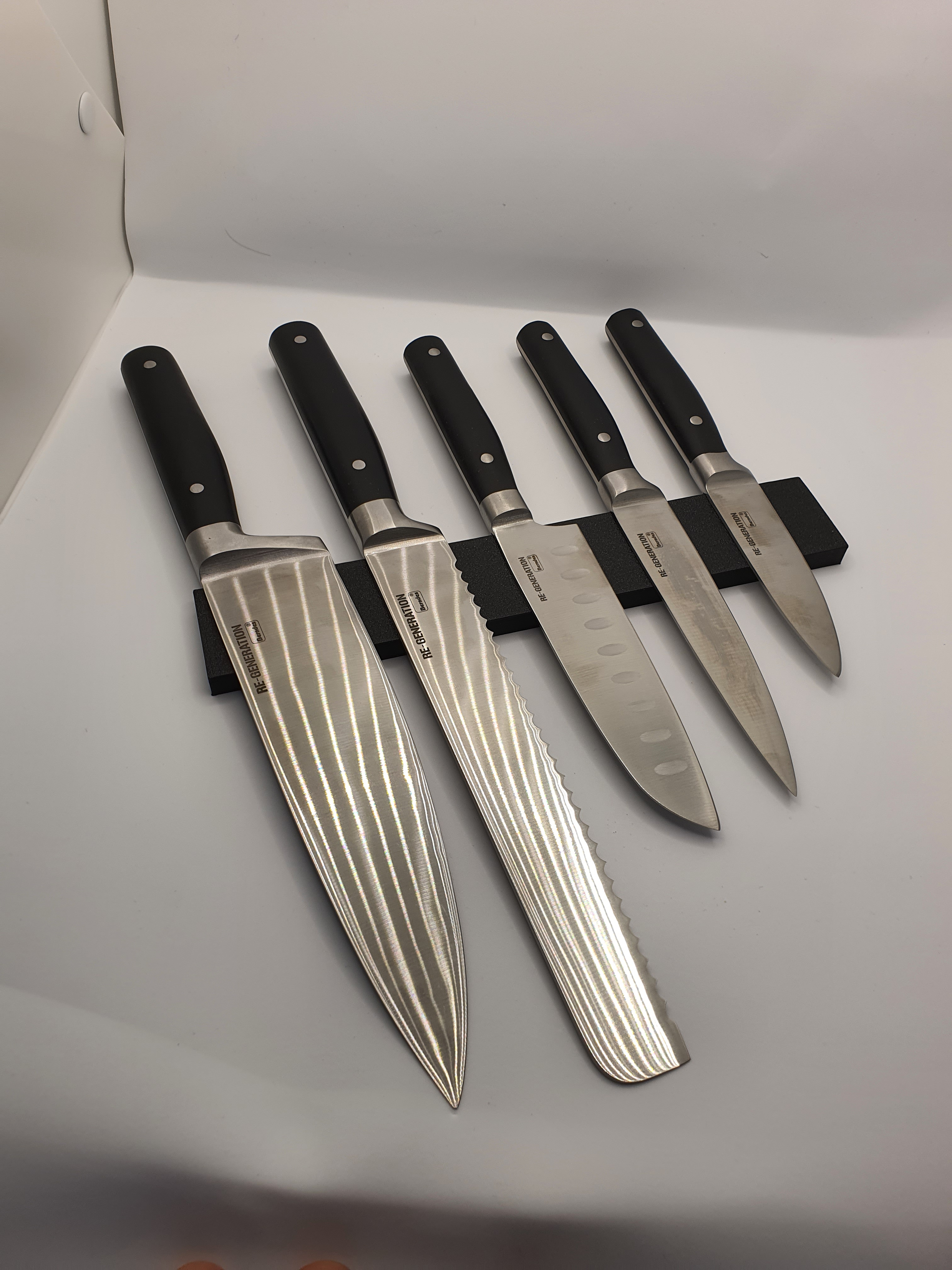 Magnetischer Messerhalter / Magnetic Knifeholder