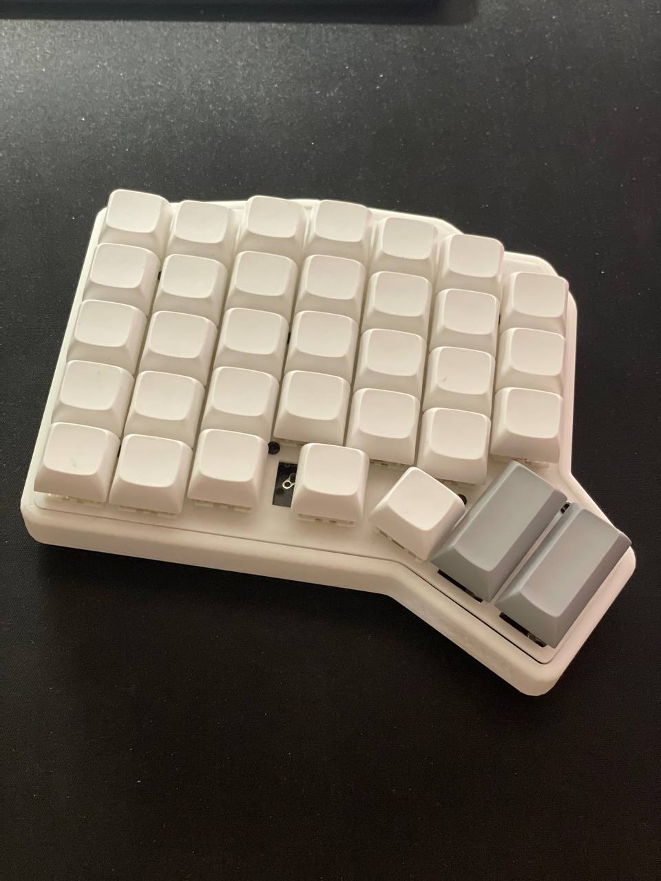 ErgoDash Keyboard Case + Plates by unne Download free STL model