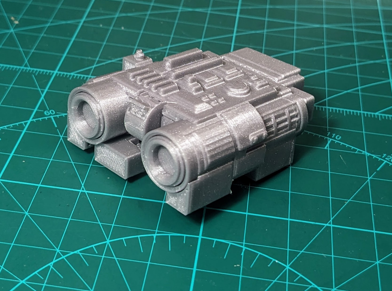 Johnny Five head - split version