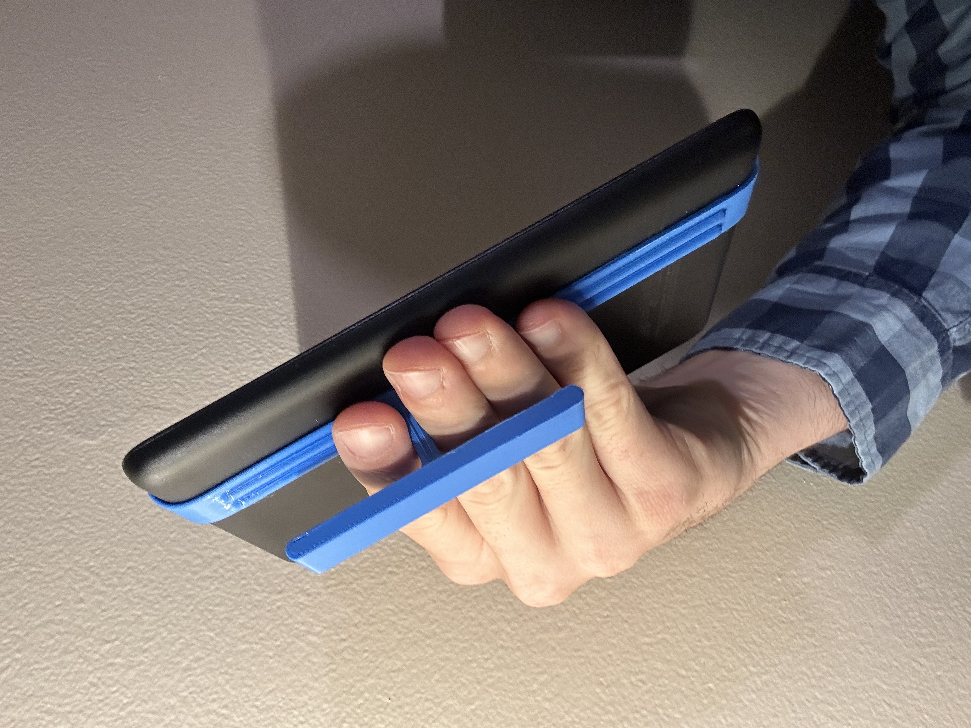 Kindle Grip (2019 release and 7th Generation)