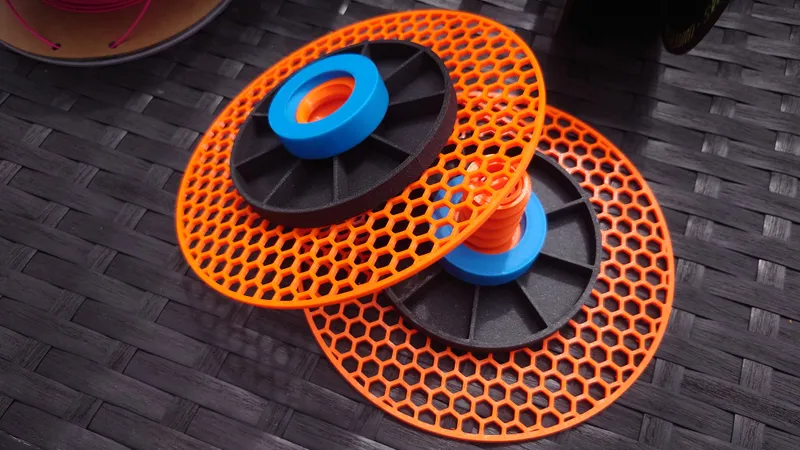 Hydra - Universal Spool Adapter (Solid Core Remix)
