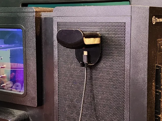 Thermaltake Level 10 GT headphone holder replacement