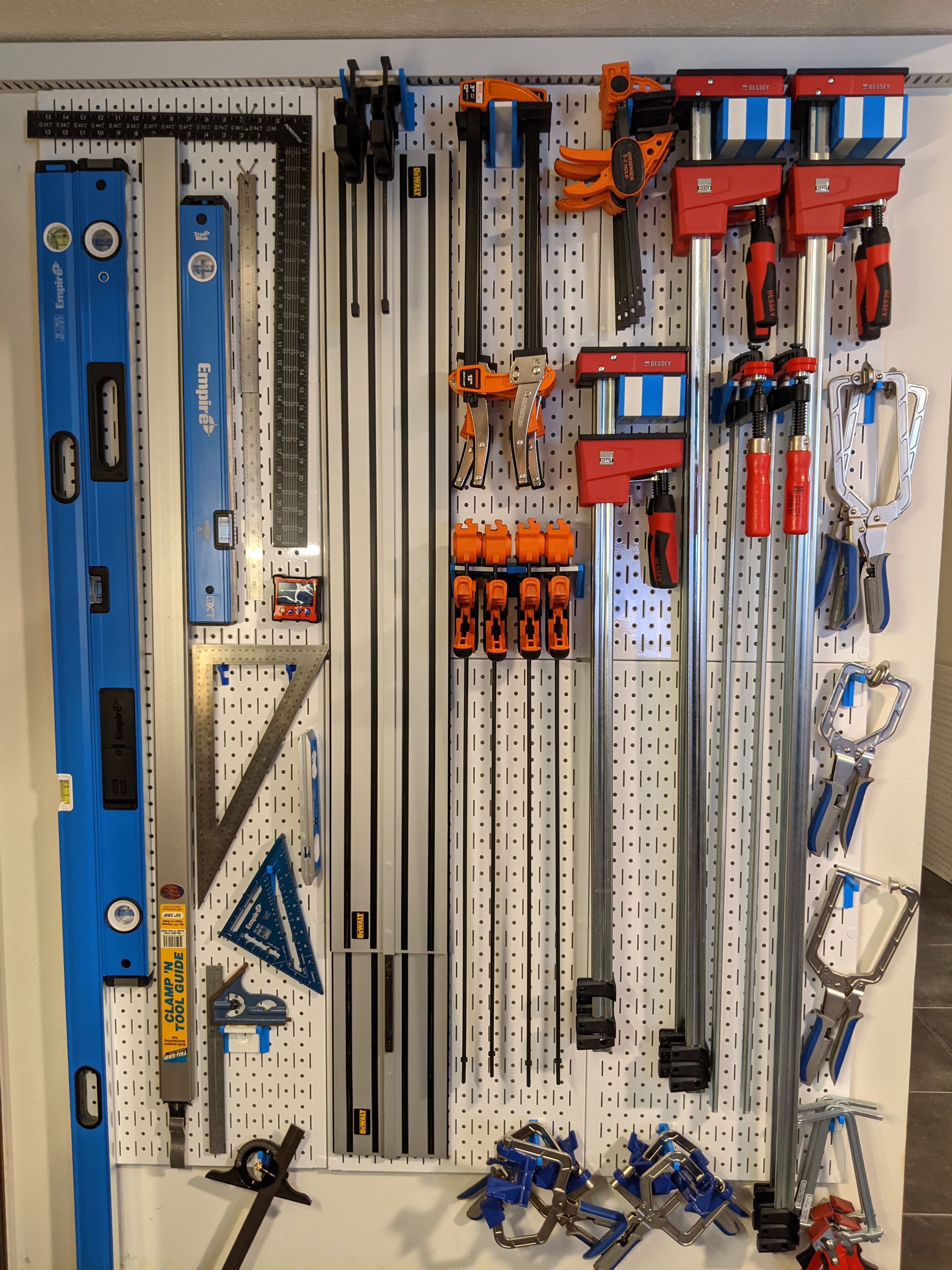 Miniatura 4 do modelo 3D DDD Printable Wall Control System
