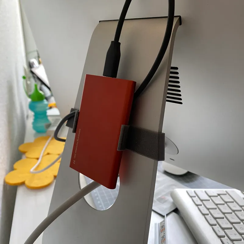 Double Samsung T7 SSD Mount for iMac Stand by Marcus, Download free STL  model