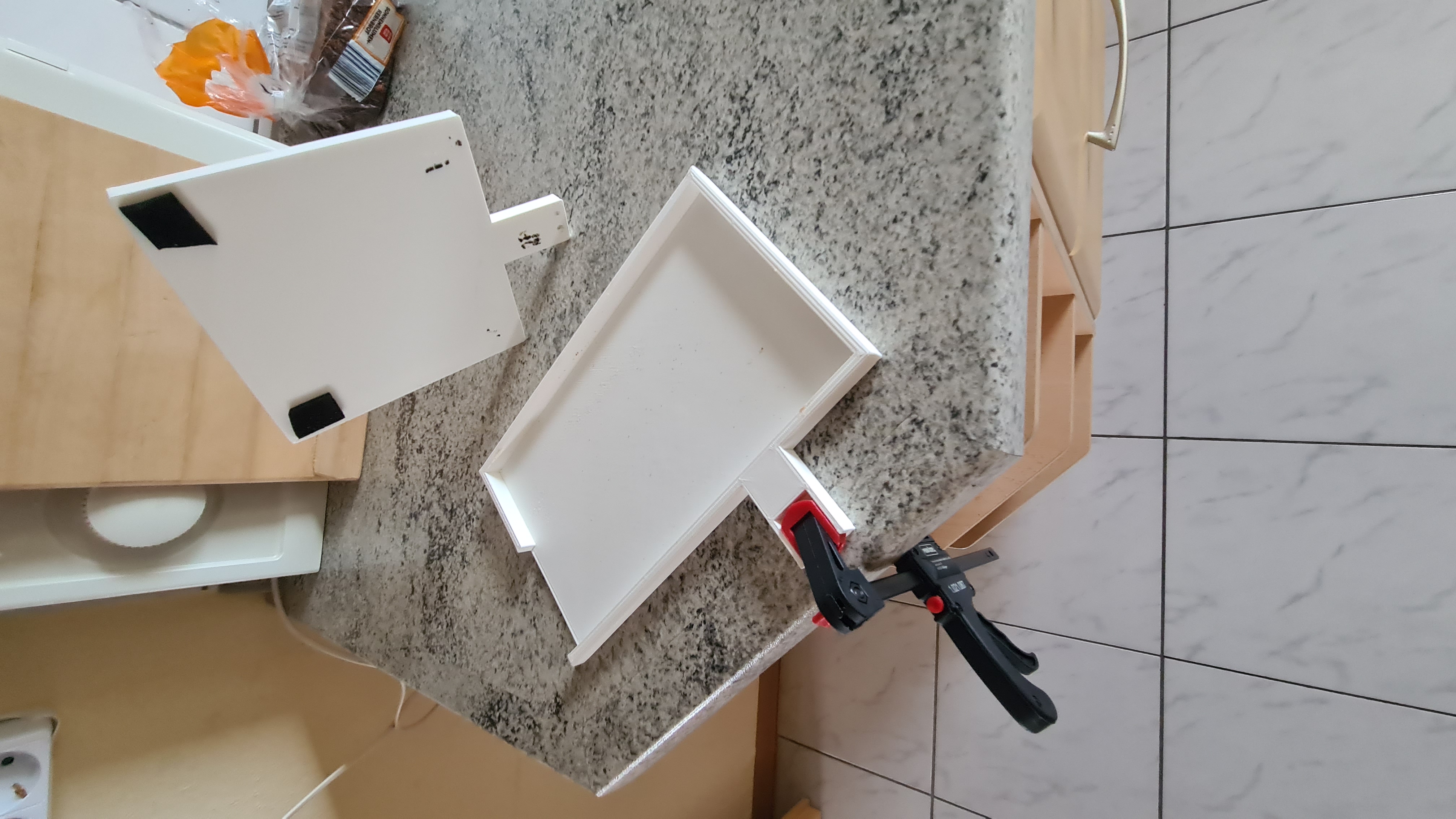 Einhand Brotschmierhilfe