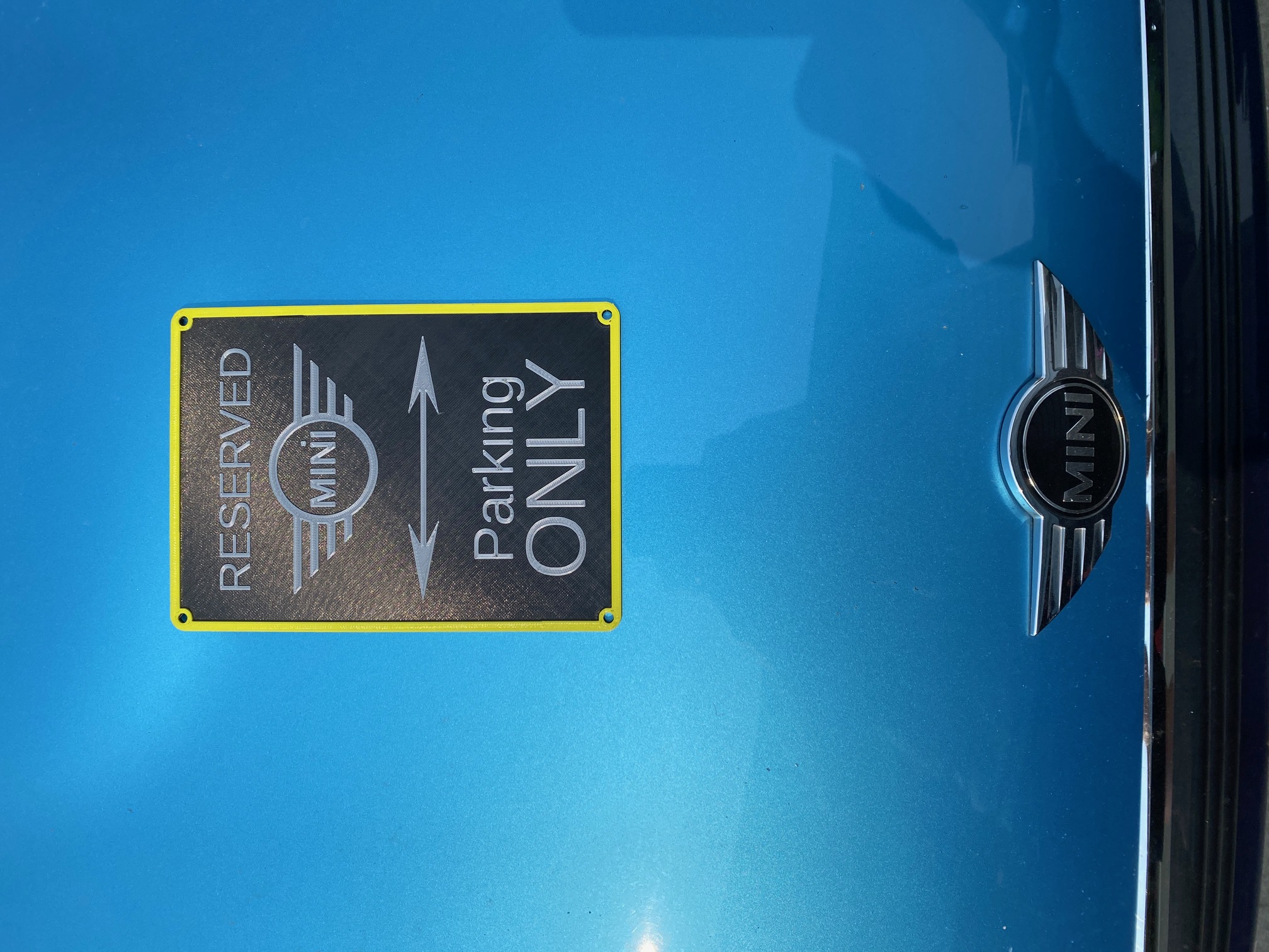 reserved-mini-parking-sign-by-asus1357-download-free-stl-model
