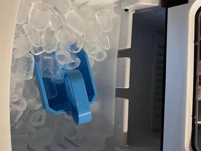 Snub Nose Ice Scoop for Countertop Ice Makers