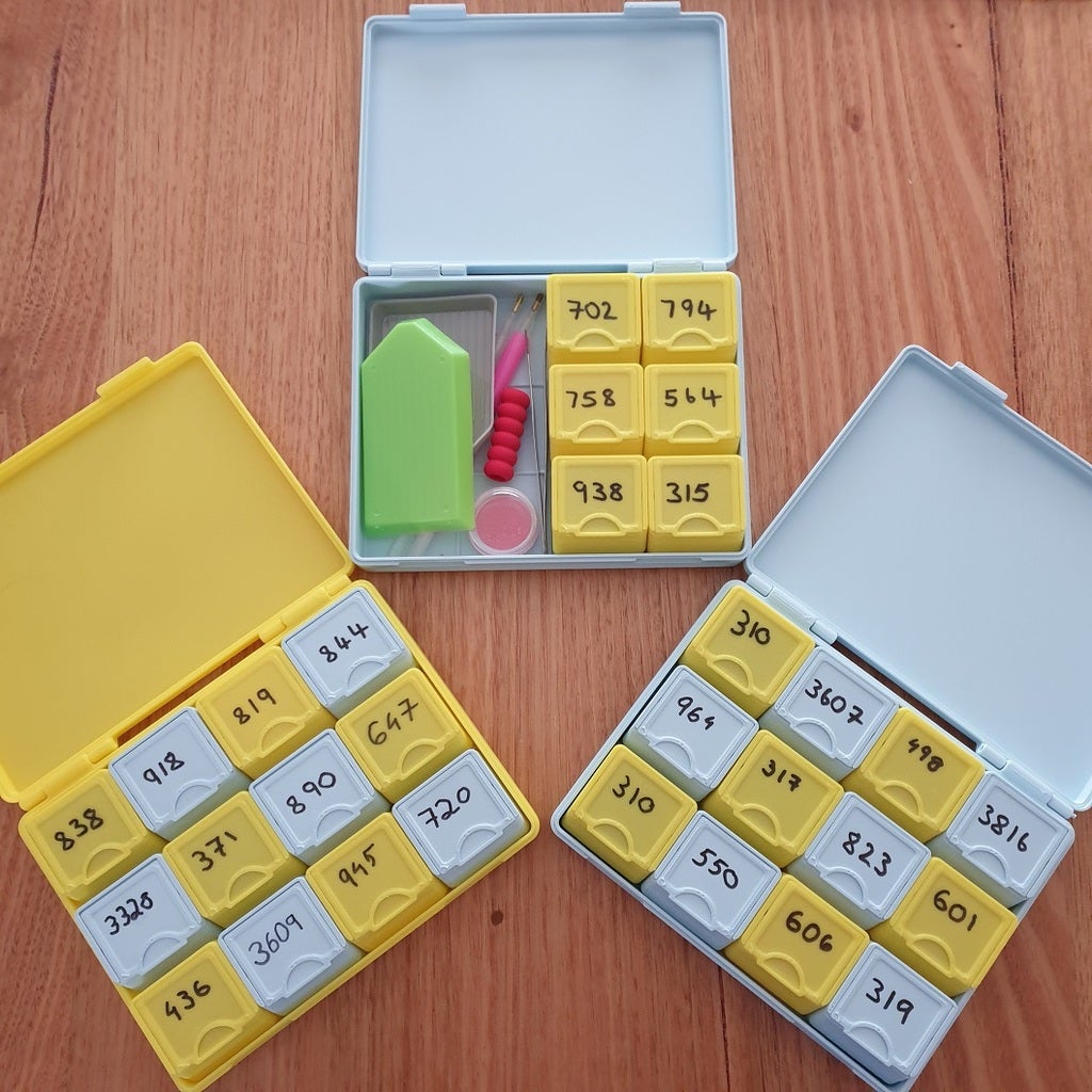Miniatura 2 do modelo 3D Diamond Art storage set