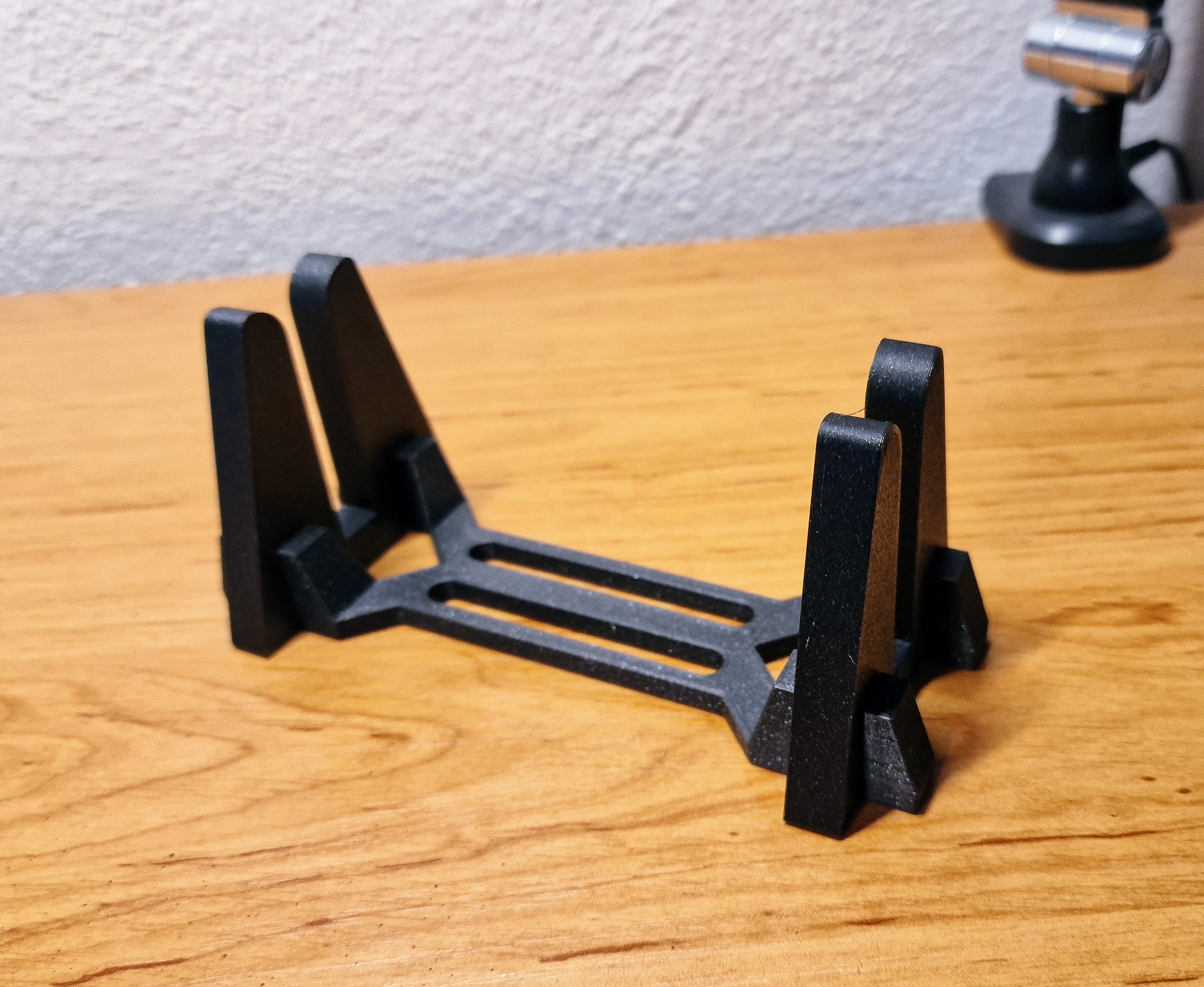 Miniatura 2 do modelo 3D Laptop stand for MS Surface