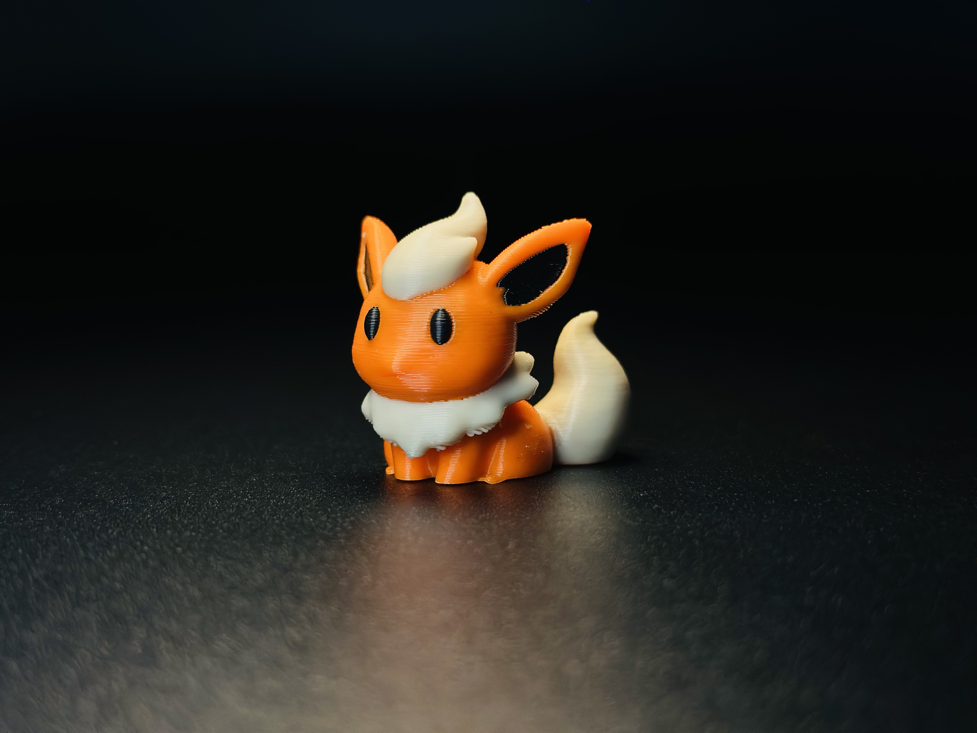 Flareon Pokemon Mini figure