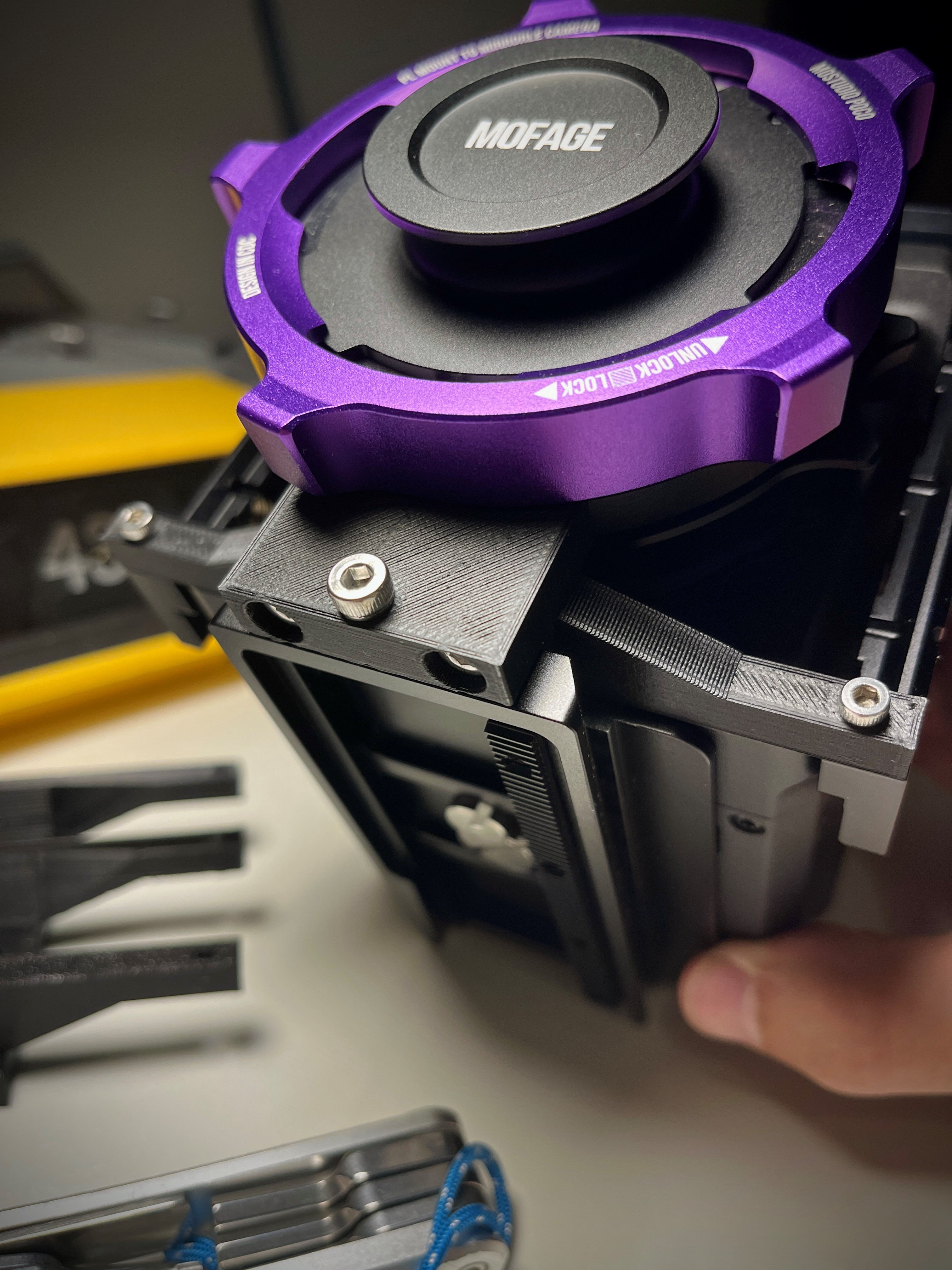 Lens Mount Support - Mofage Poco + Bright Tangerine Komodo Cage