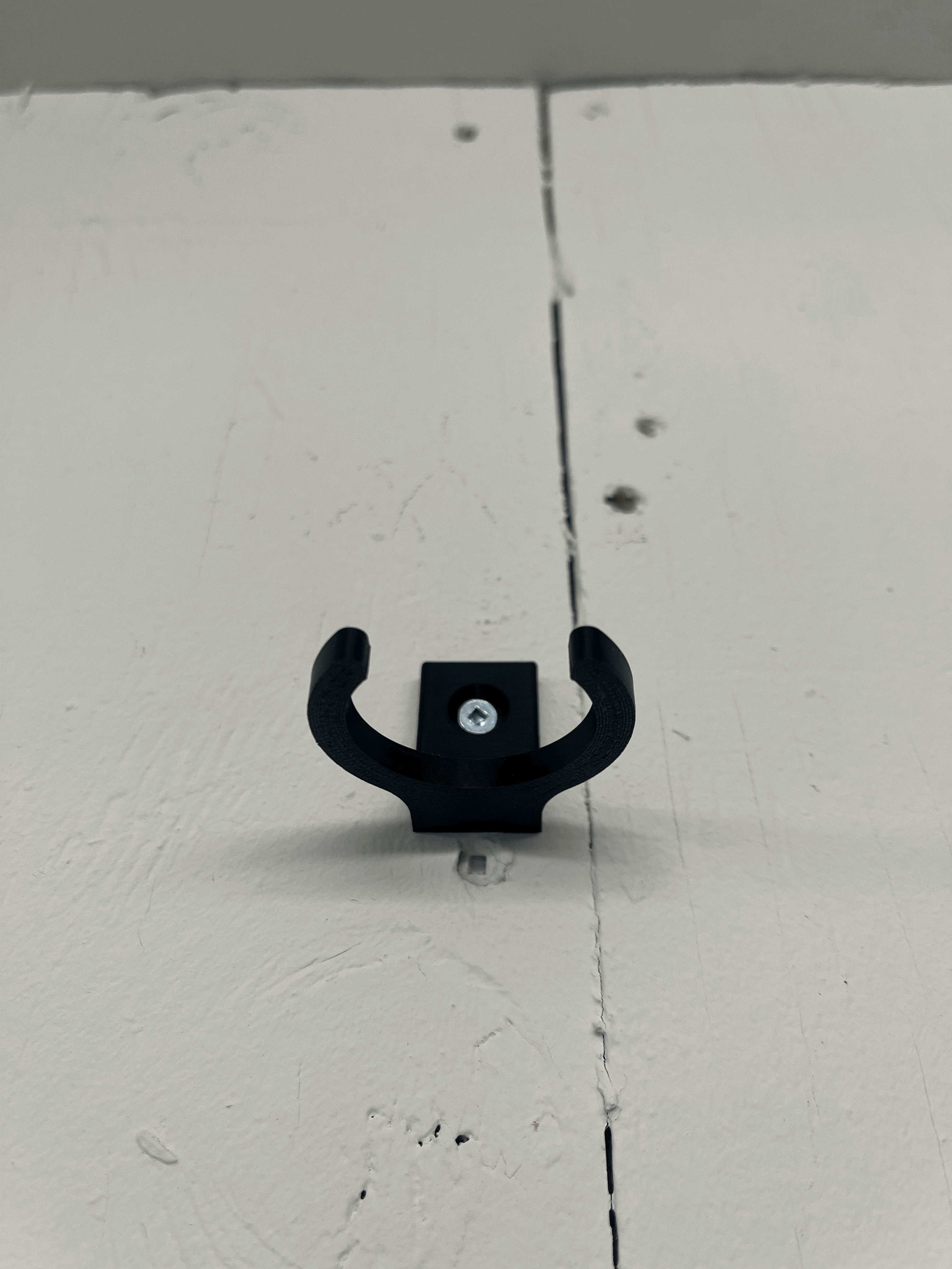 Round Rake Hanger