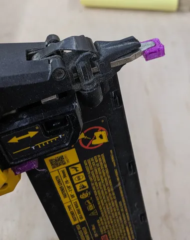 Dewalt 18GA No Mar Tip