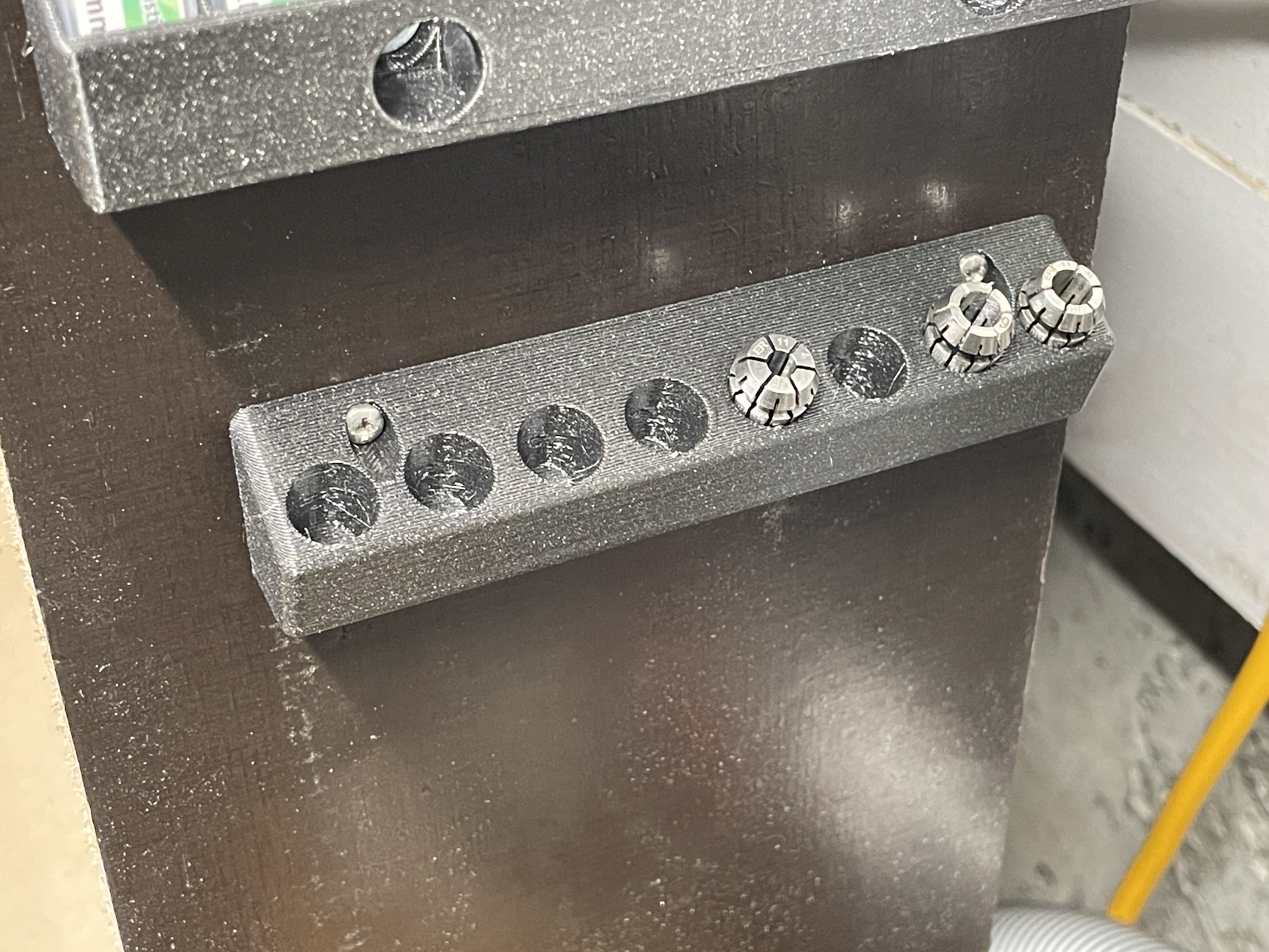 Magnetic Collet Holder for ER11 Collets