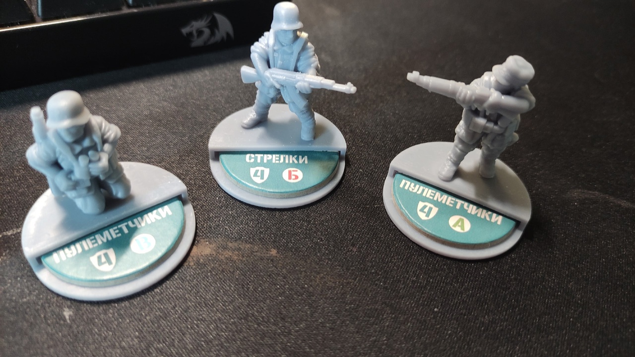 Undaunted: Normandy miniatures base