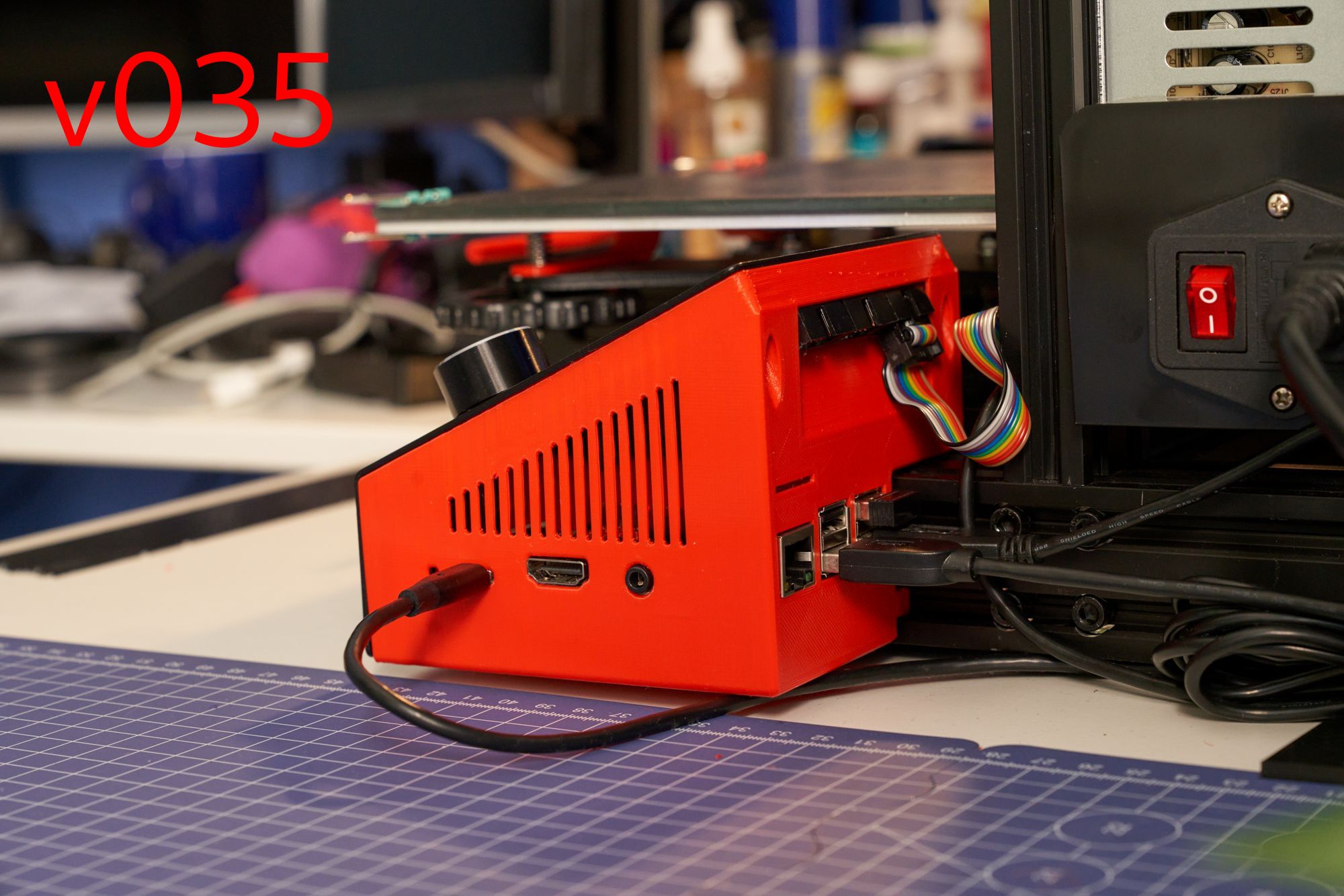 Creality Ender 3 Pro - Raspberry Pi 2/3/4 + LCD Enclosure By Eoyilmaz ...