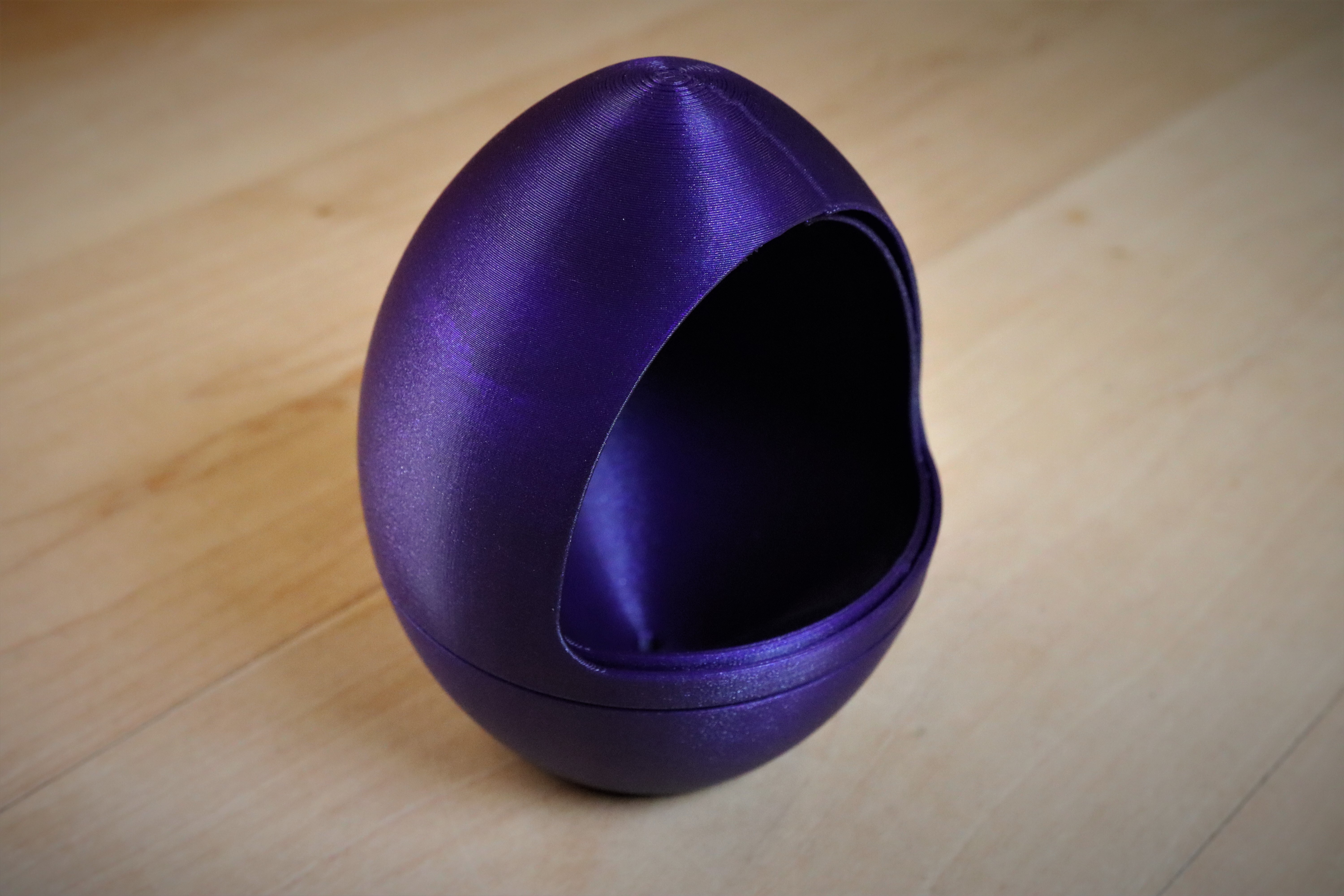 Planetary Egg Container