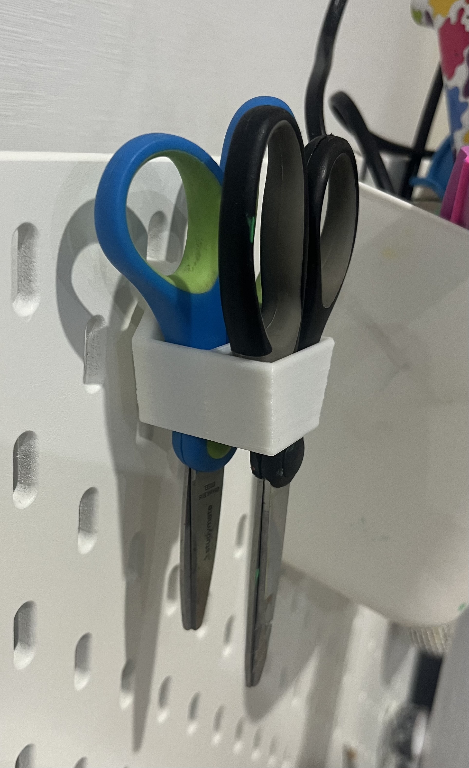 double compact scissors holder for skadis
