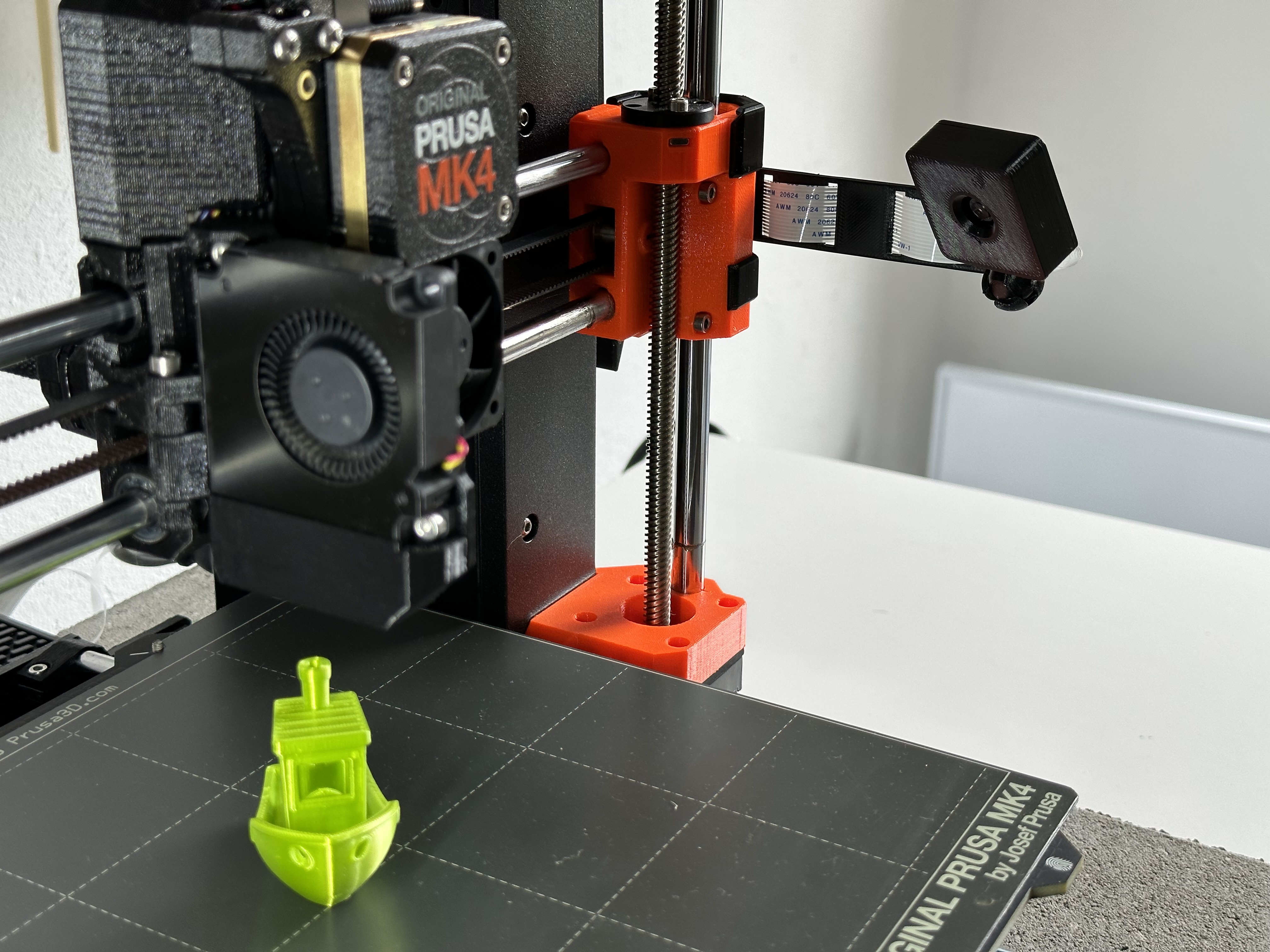 Camera mount raspberry pi MK4 (no glue/no screws)