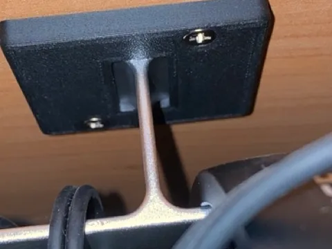 Mounting plate for 6amLifestyle headphones hanger