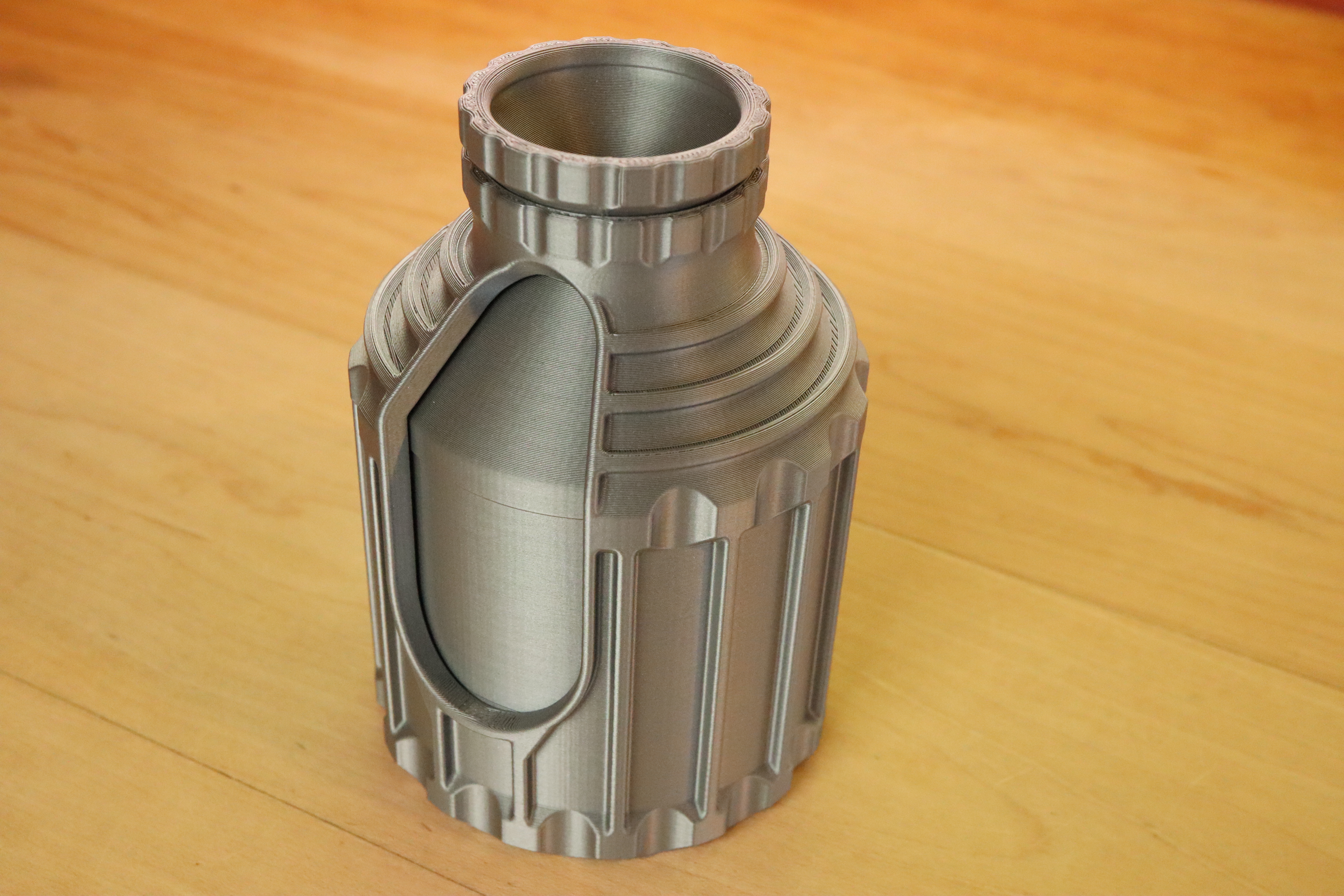 Planetary Compartment Container
