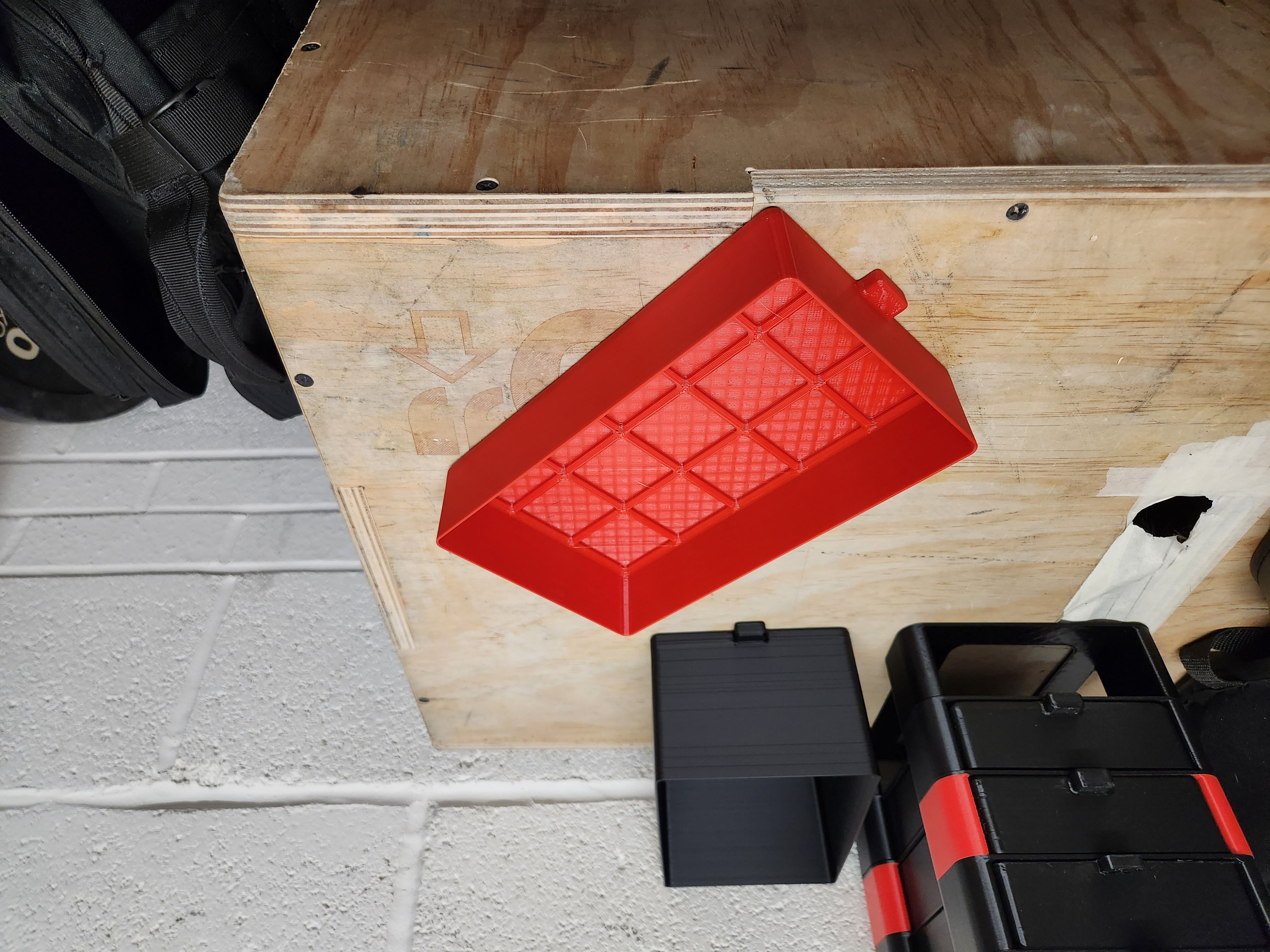 Gridfinity Compatible Modular Stacking Storage System. por Karl3D