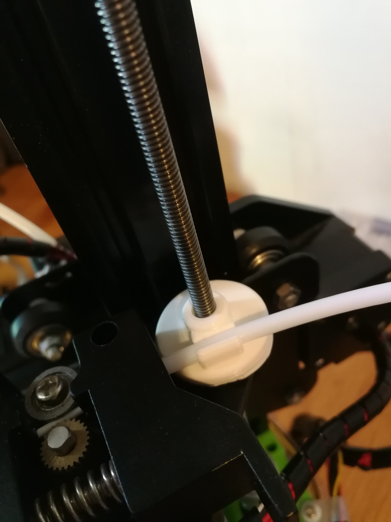 Leadscrew Filament Guide — thumbnail 3