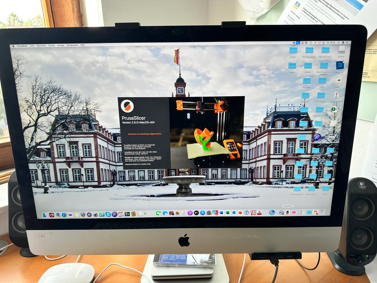 I-MAC Bildschirm Halterung by Sebastian V.