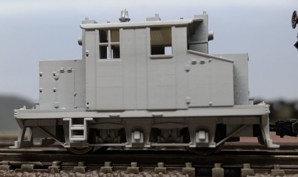 N scale 45 ton Mack locomotive