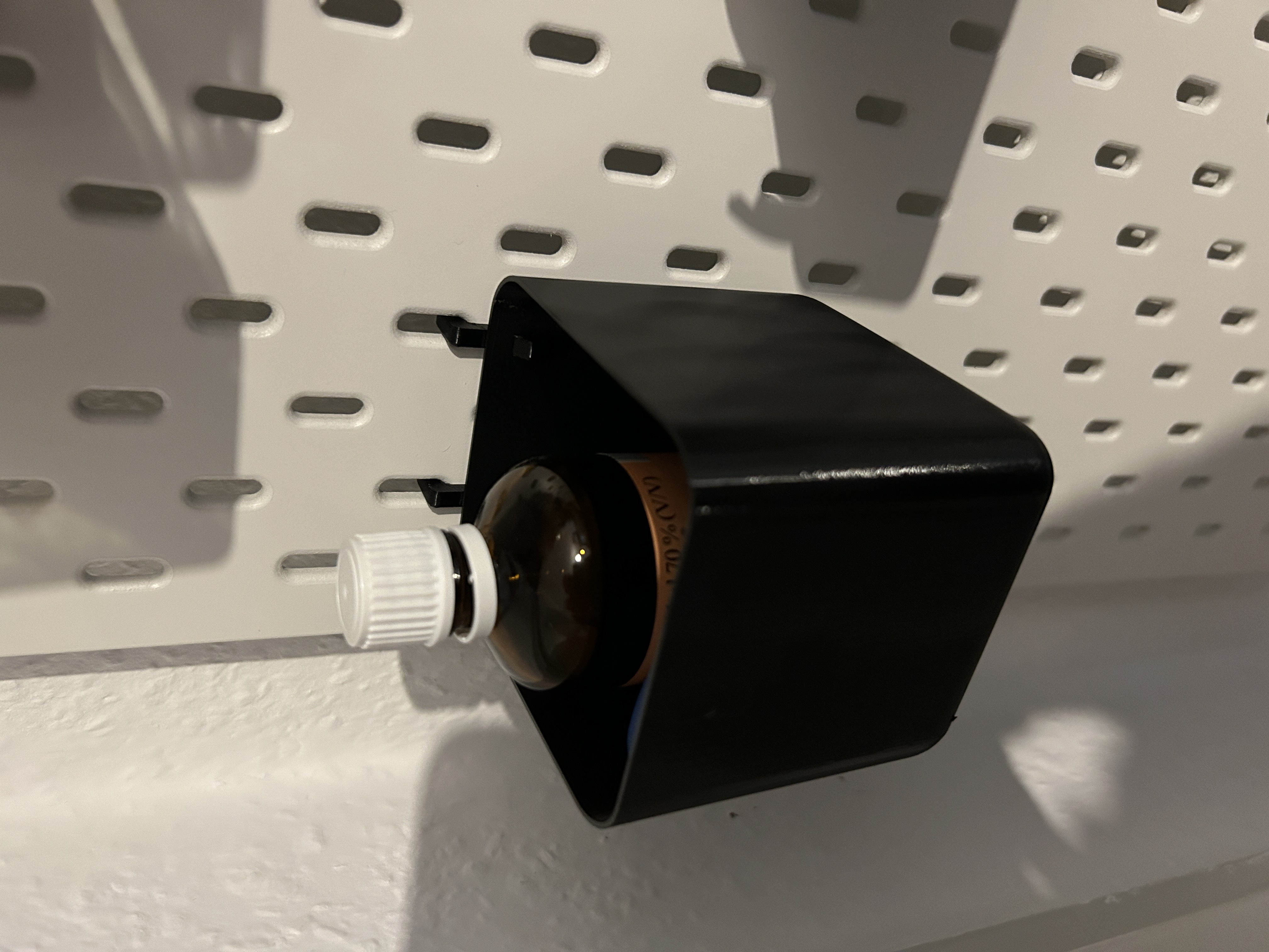 Skadis Cup - remix with holes 3D model thumbnail