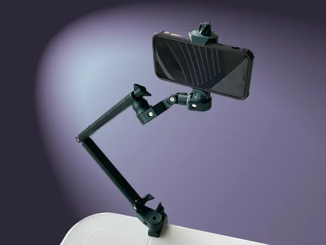 Variable mobile phone holder with clamp V2