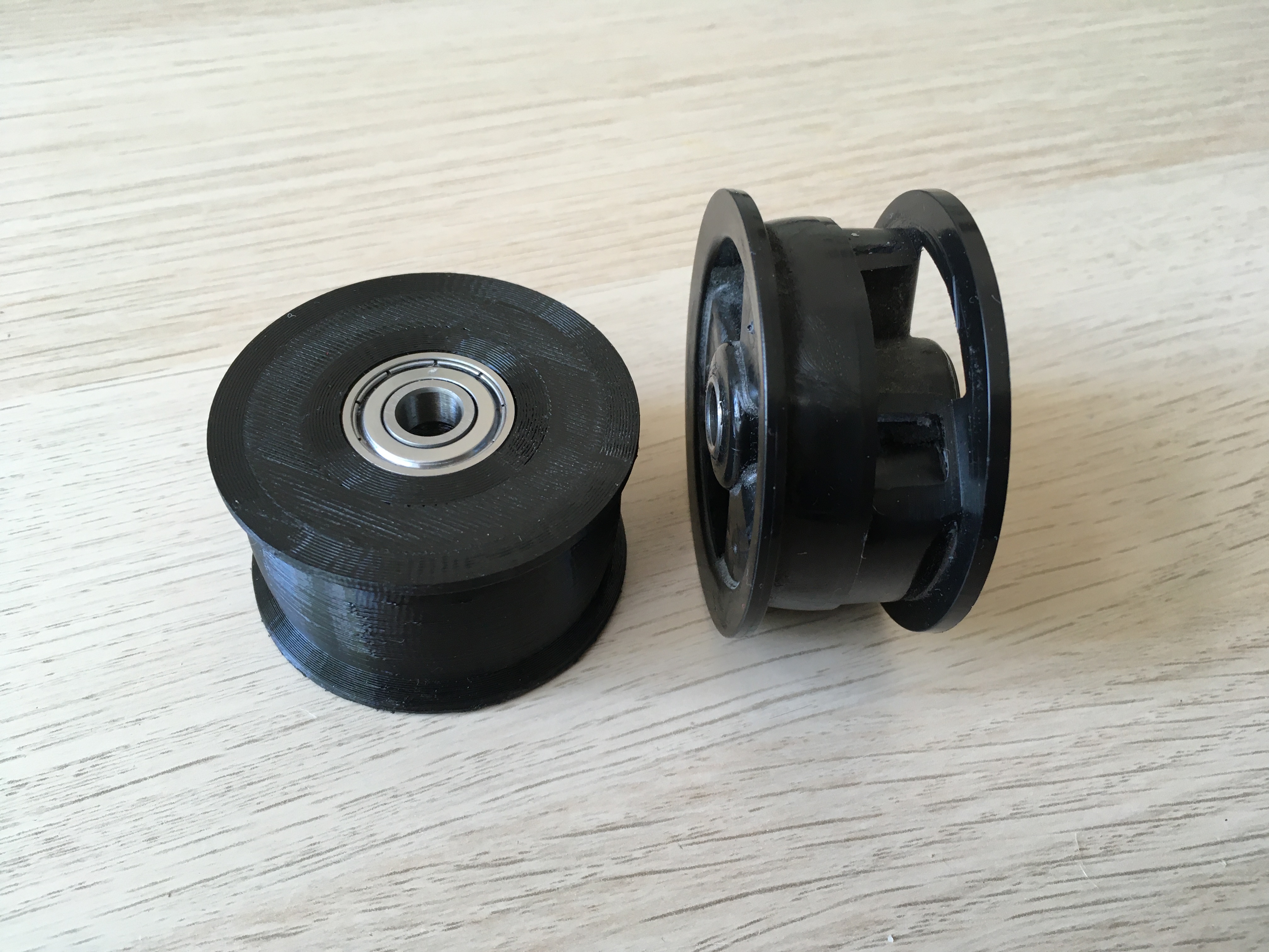 Replacement belt tension pulley for AEG tumble dryer. by SHR3D.eu