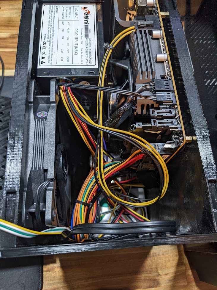 Miniatura 4 do modelo 3D Mini ITX PC Case (Lite)