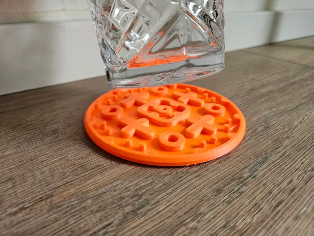 Yet another stylish drink coaster