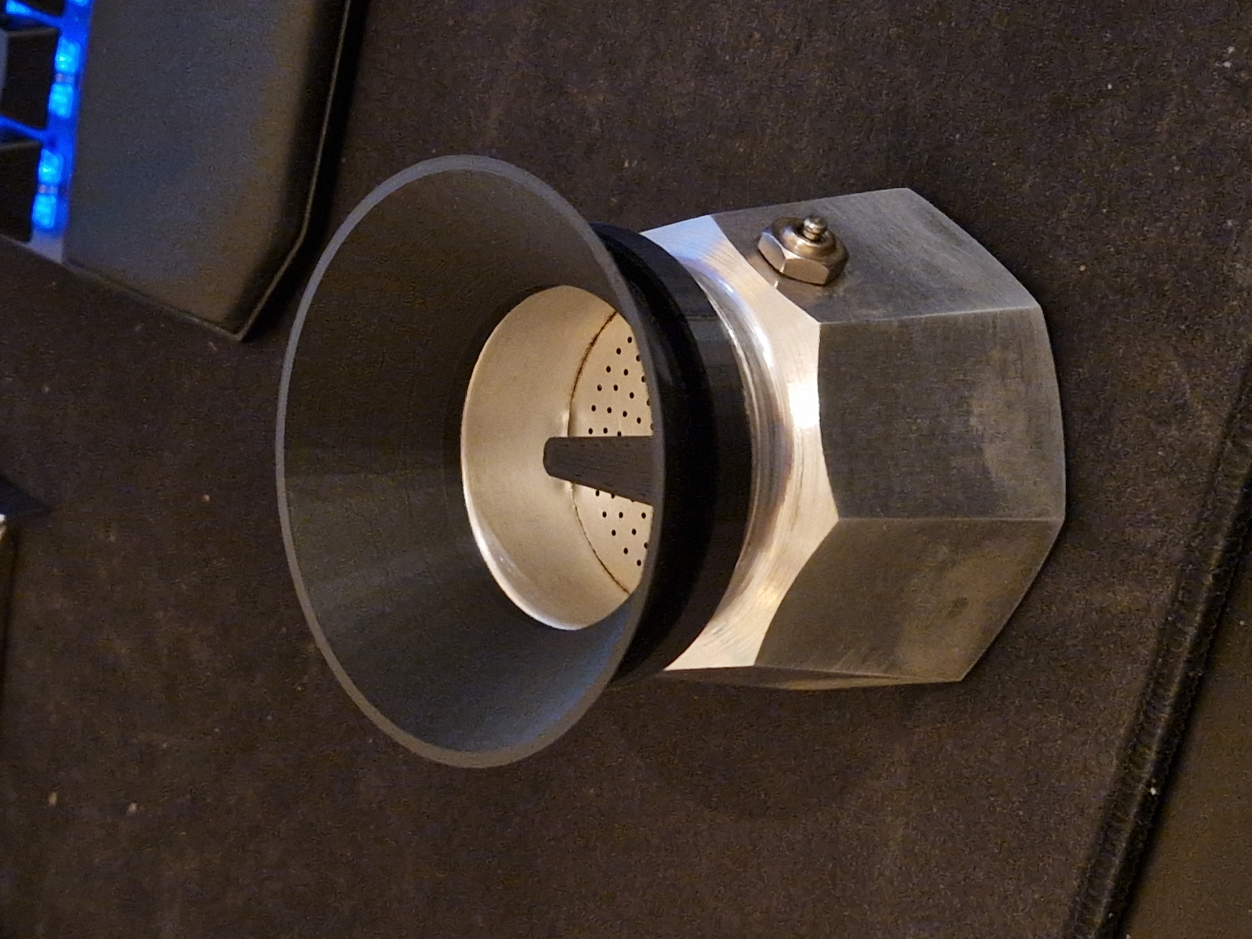 Moka Funnel with coffee bed leveller