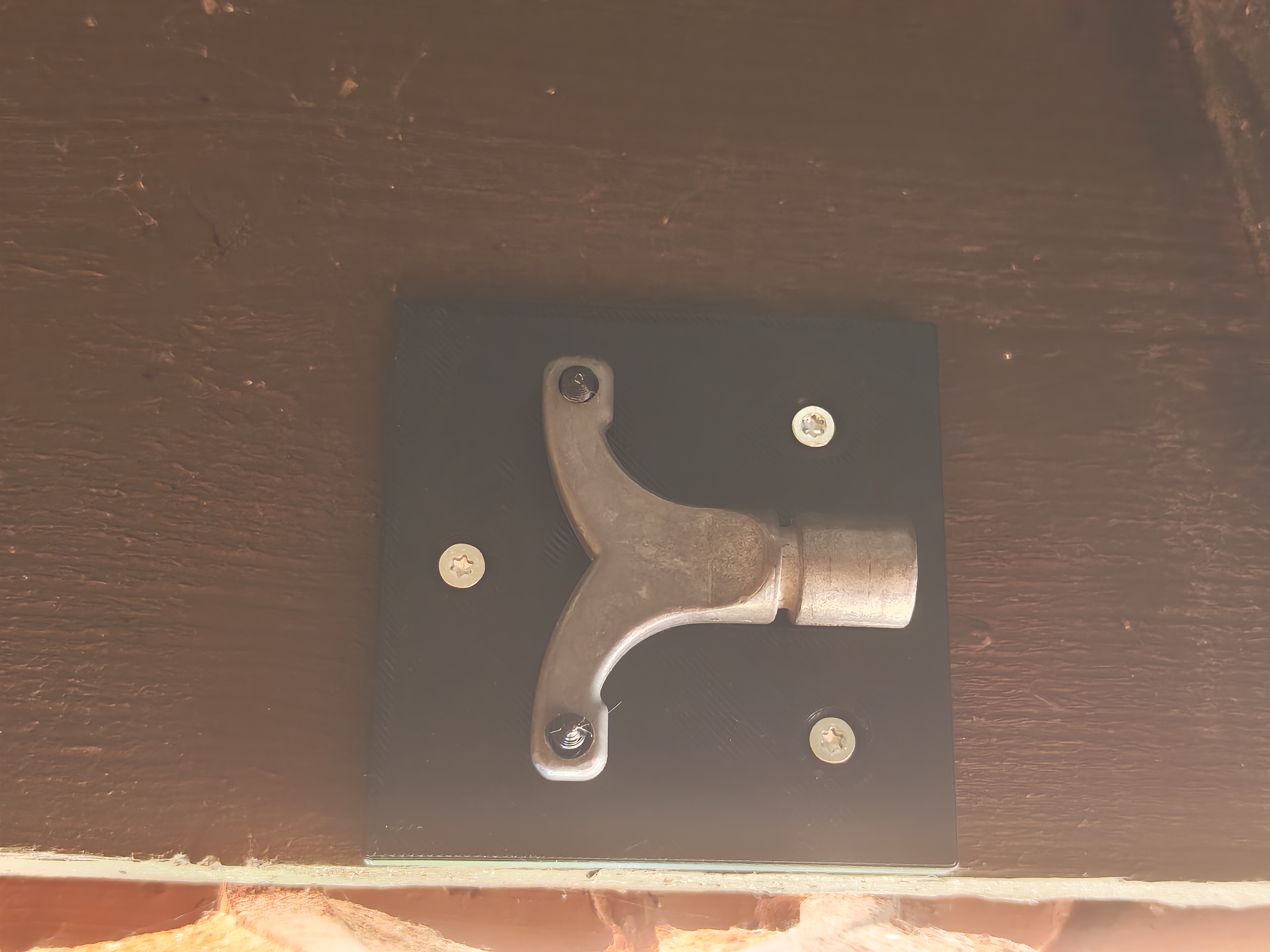 Oras Garden faucet key holder