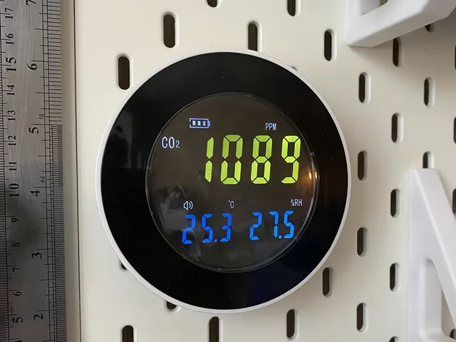 HT-501 CO2 Sensor Monitor Ikea Skadis Hook