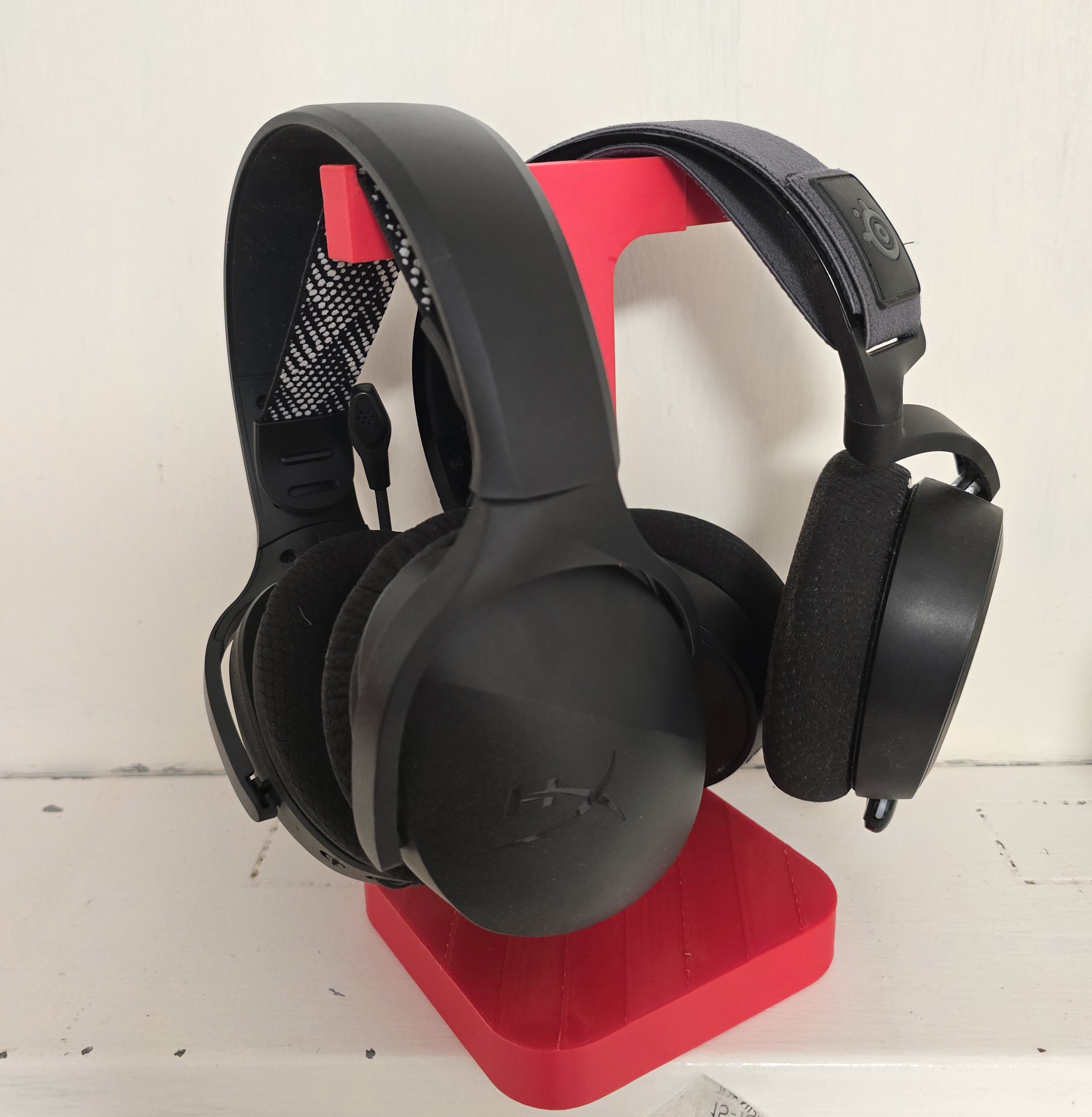 Dual Headset Stand – for 2 Headsets
