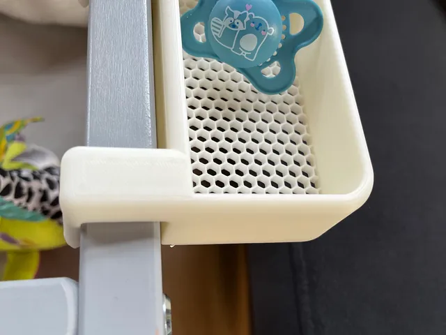 Schnullerablage