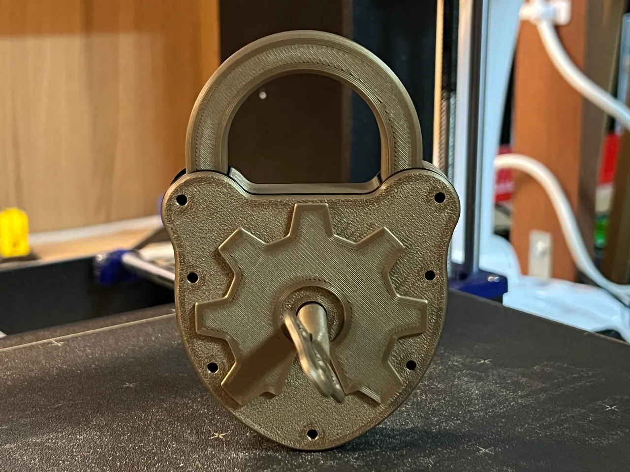 Should any skeleton key work on this lock?