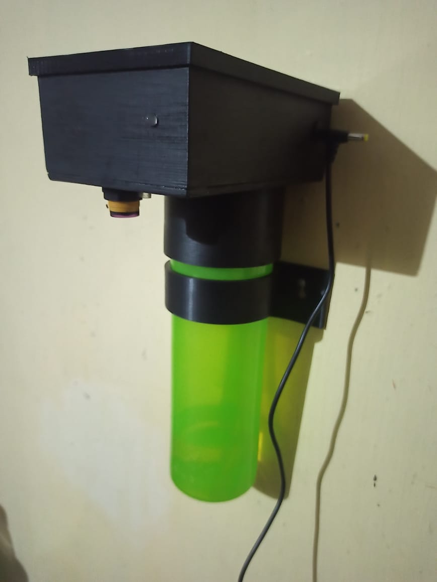 sanitizer machine