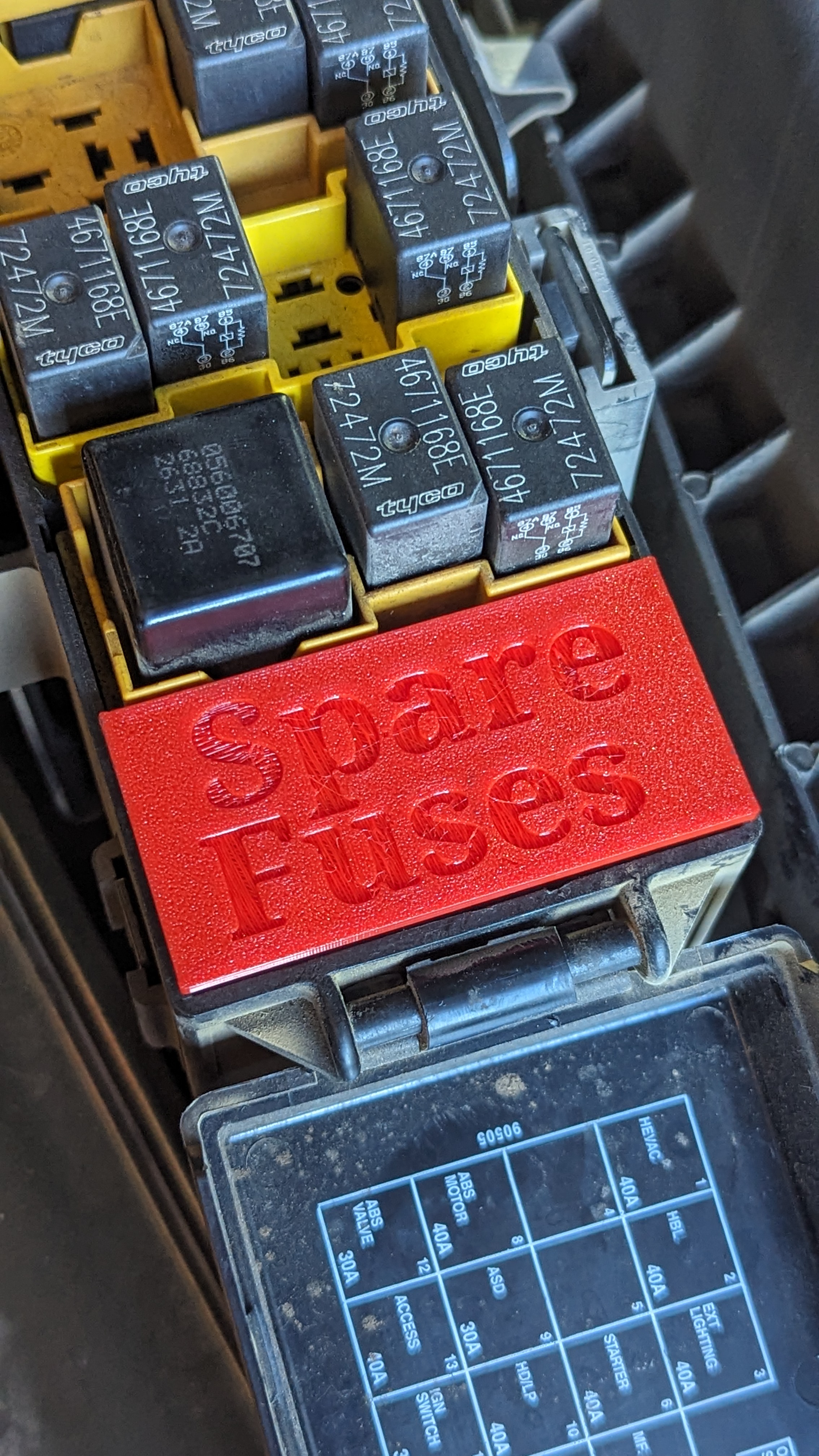 Jeep TJ Spare fuse bin for under hood fuse box by gbirk Download free