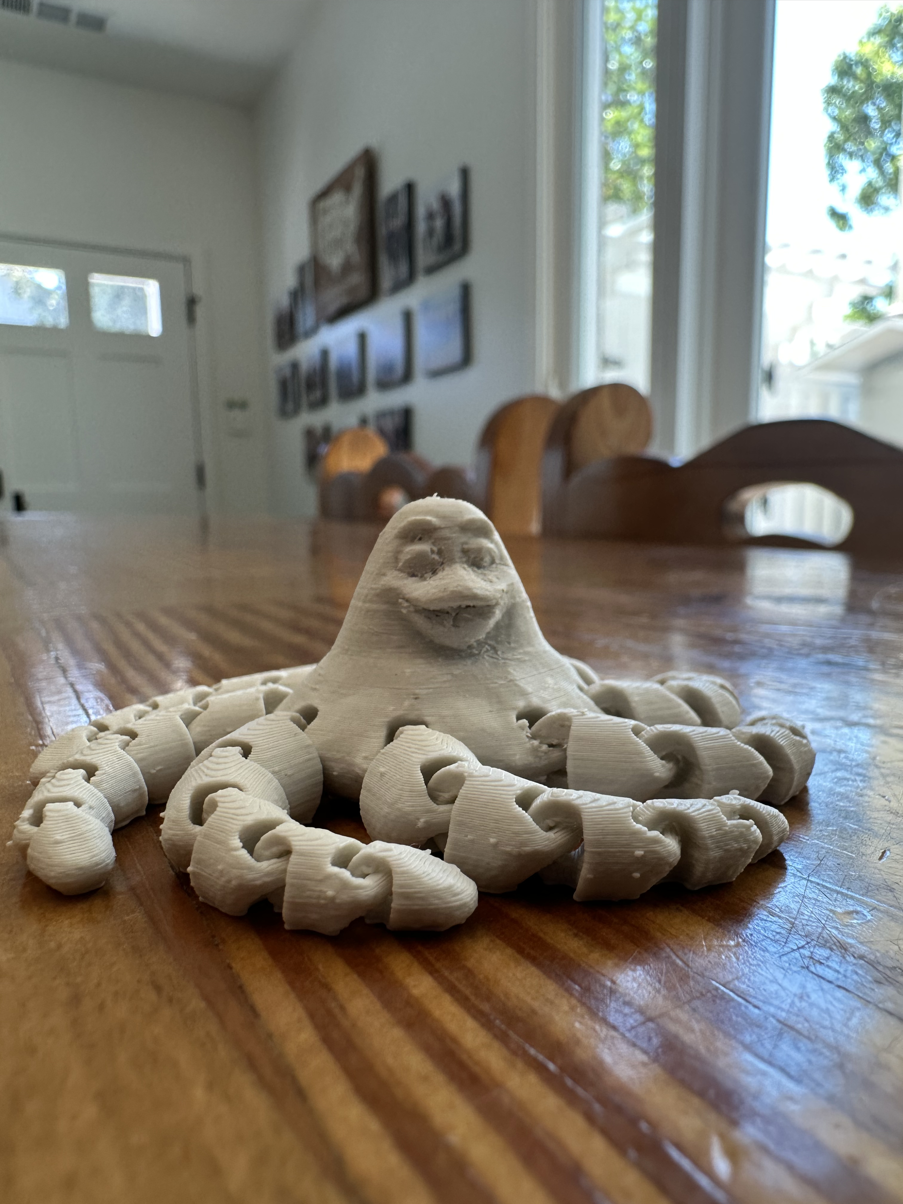 Grimace octo