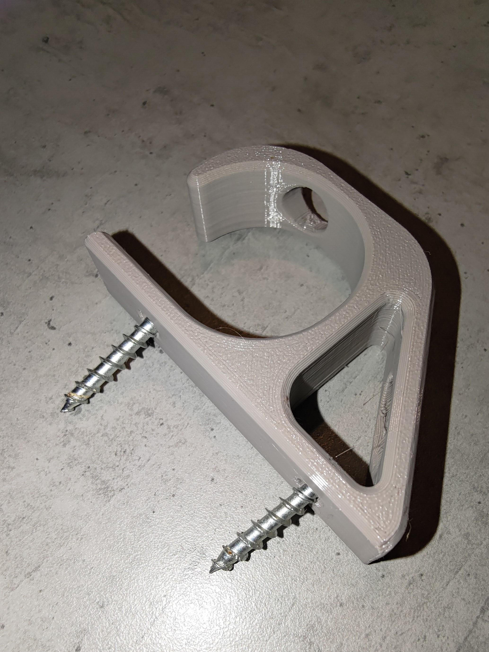 Miniatura 2 do modelo 3D Cable Hook with extra hole