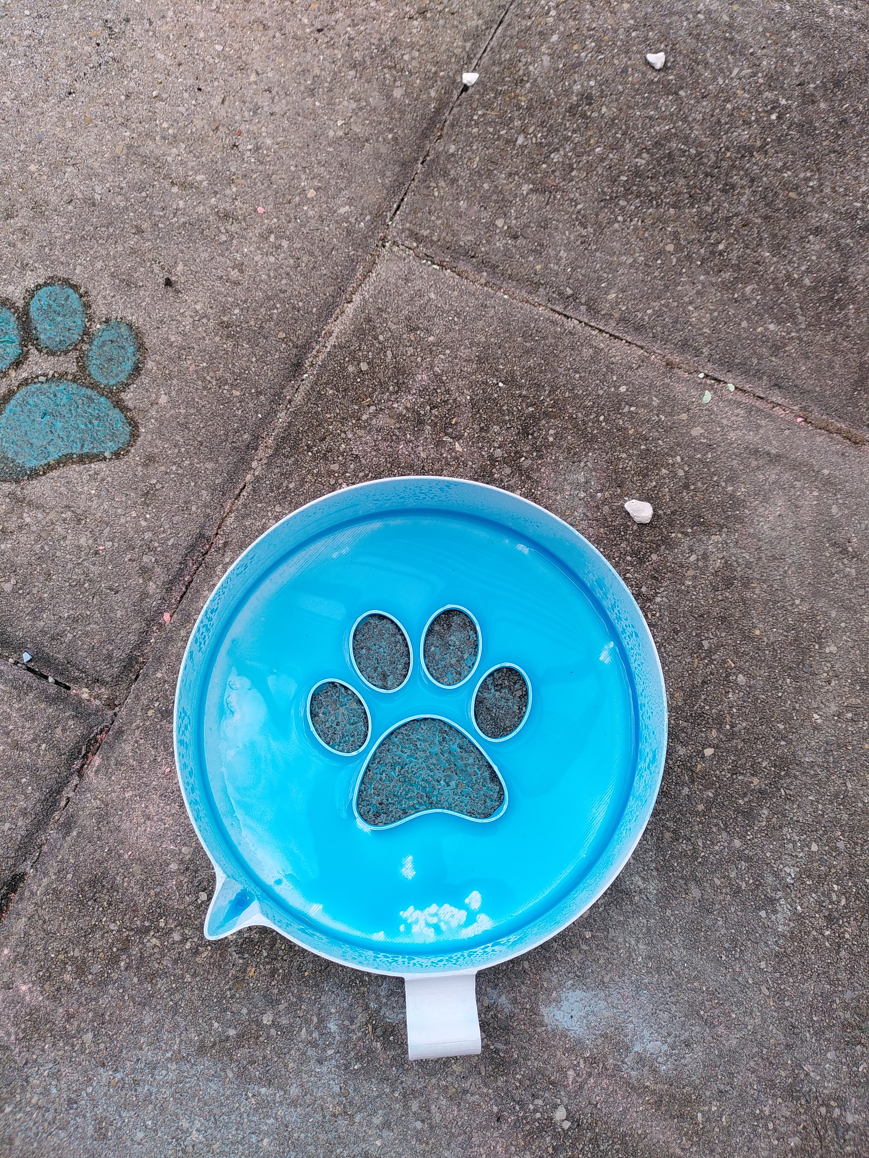 Paw Stencil for liquid chalk spray
