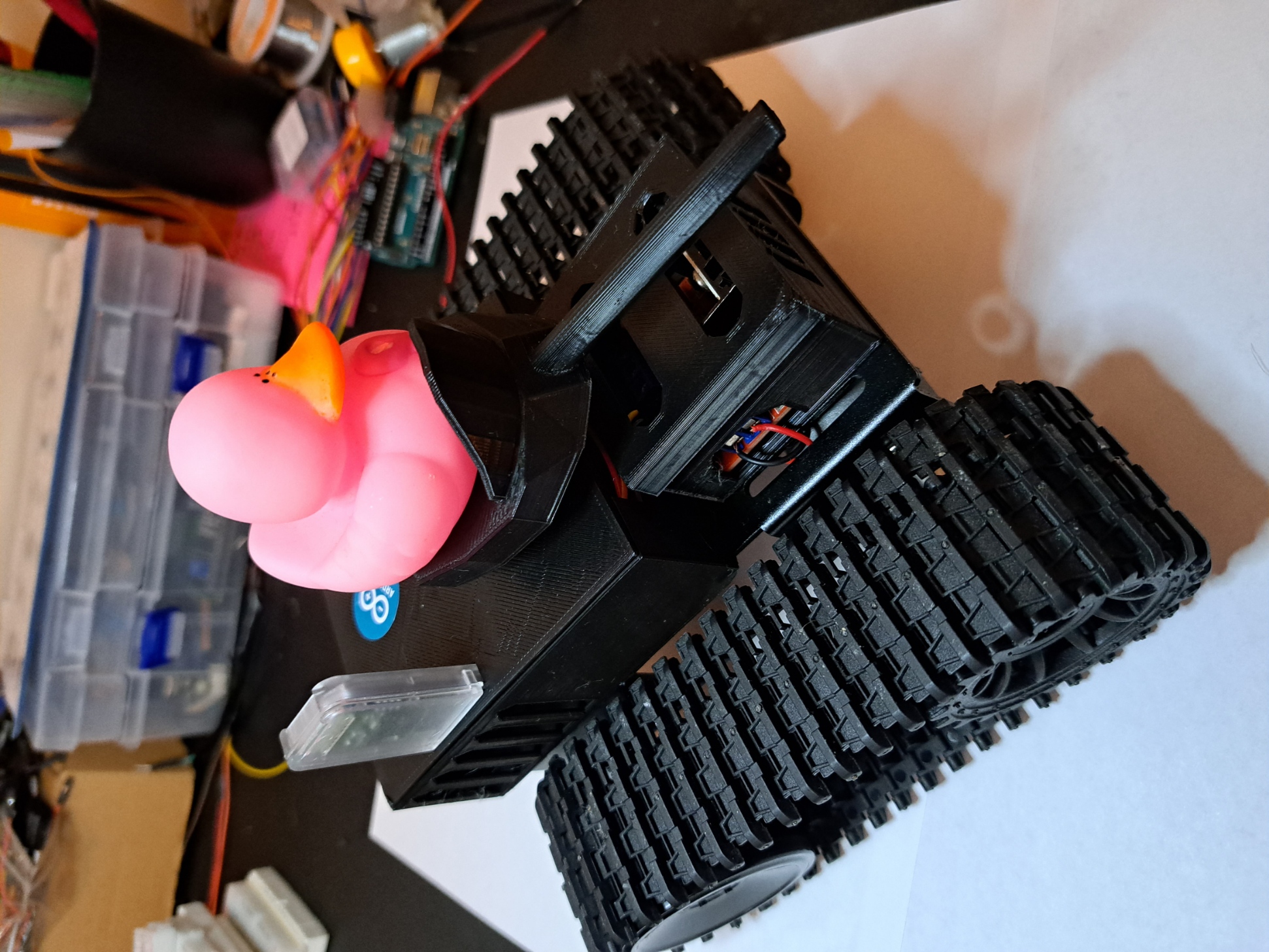 Arduino Bluetooth Tank